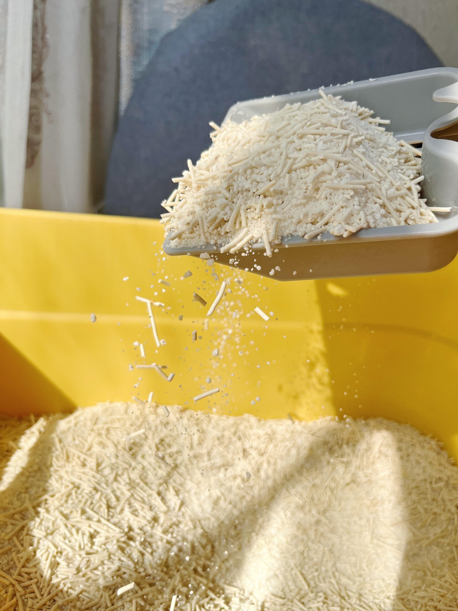 YoVia cat litter product